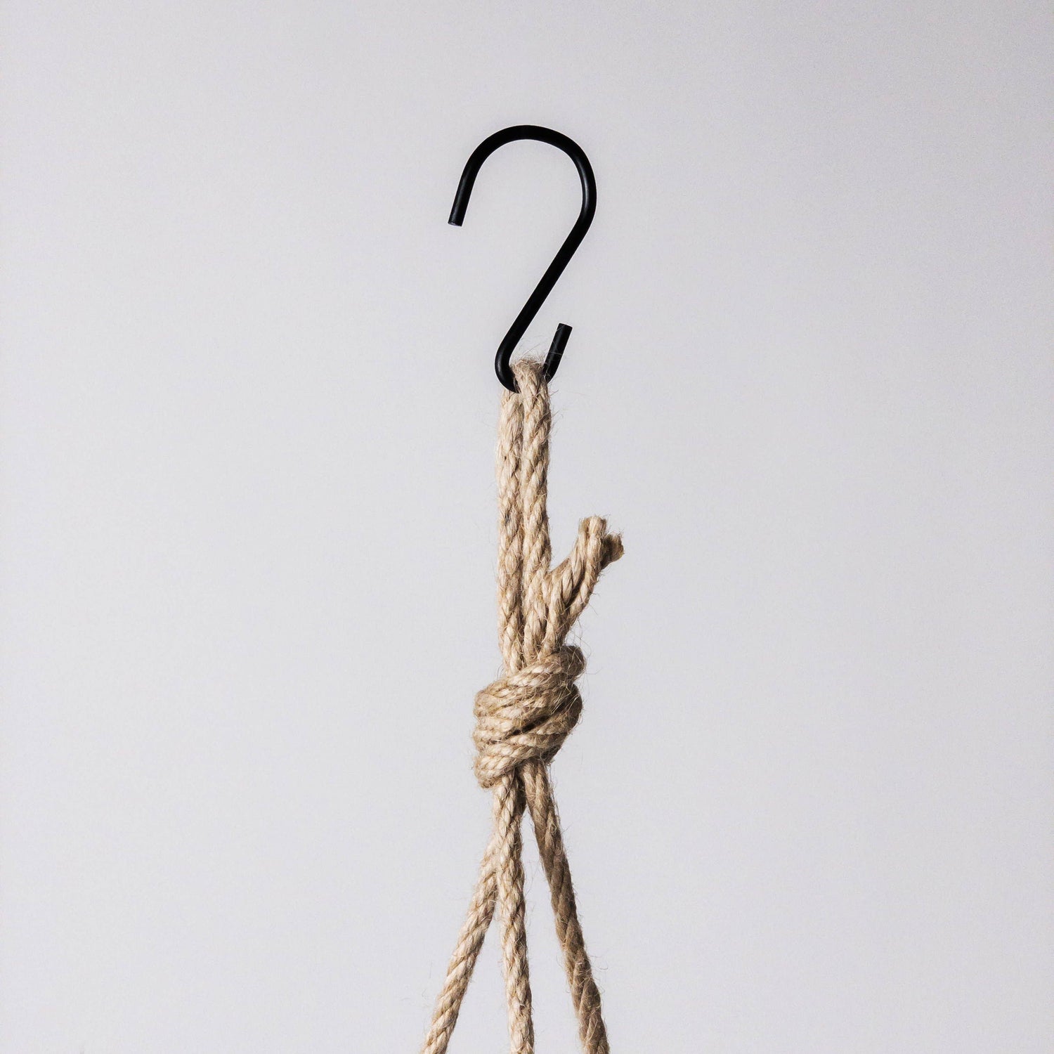 4" Signature Stone Hanging Planter Pot